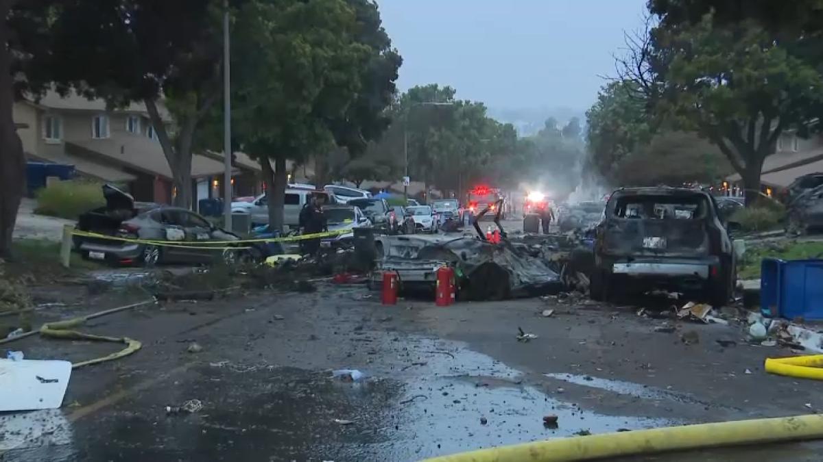Plane Crash in Murphy Canyon Sparks Fires Amid Dense Fog