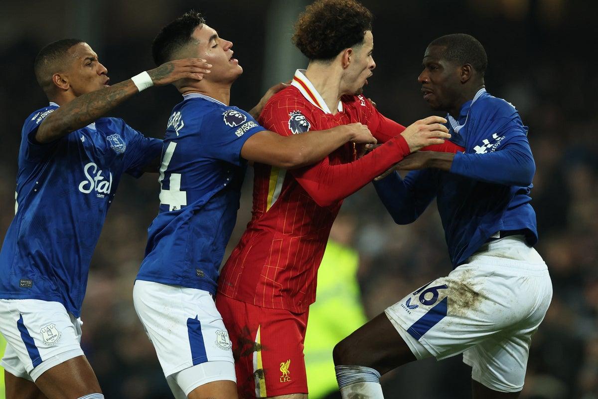 Tarkowski Strikes Late to Secure Dramatic Derby Draw for Everton